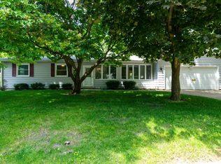 2903 36th St, Moline, IL 61265