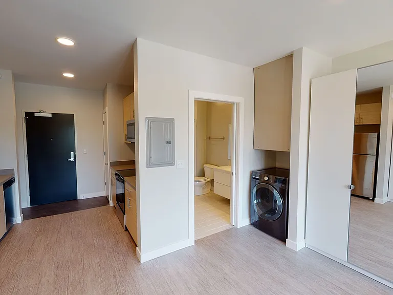 Canary Lofts — Photo 44