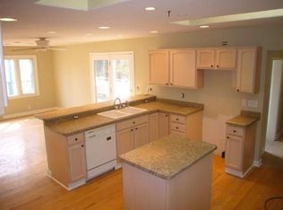 S24W23003 Morningside Dr, Waukesha, WI 53186