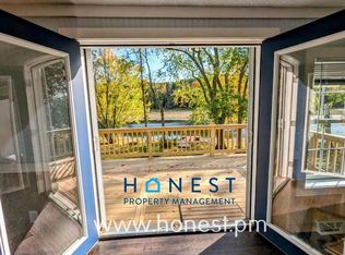 107 Woodland Dr, West Gardiner, ME 04345