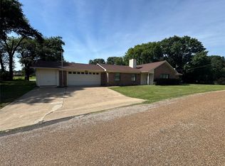 10725 Legg Dr, Kemp, TX 75143