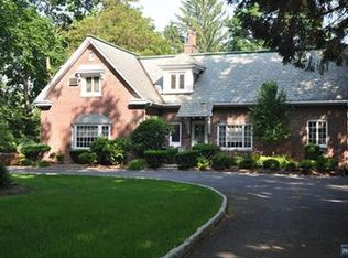 54 Jones Rd, Englewood, NJ 07631