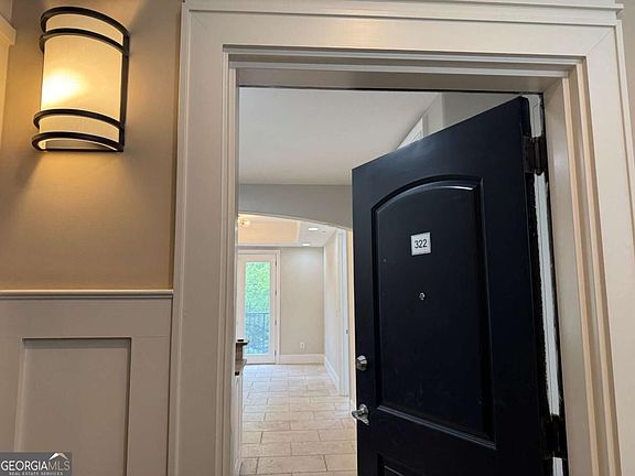 3rd image of 2255 Peachtree Rd NE Unit 322