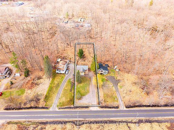 3rd image of 25 Ferndale Rd