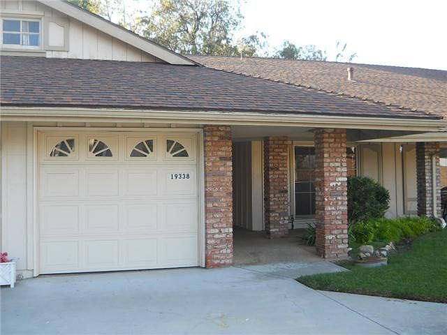 1st image of 19338 Oak Plaza Ct