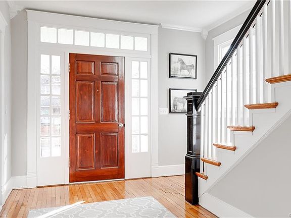4th image of 3024 Moss Side Ave