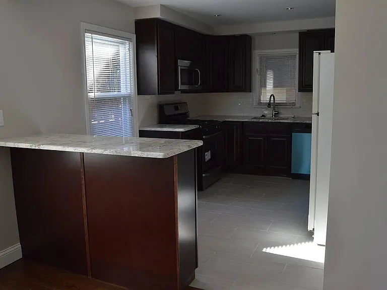2111 Rochester Rd — Photo 17