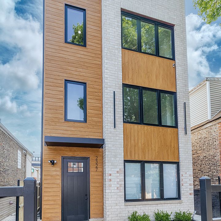 1st image of 3041 W Flournoy St