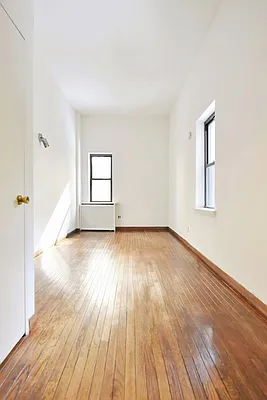 Rented by Balass Ralph, LREB | media 4