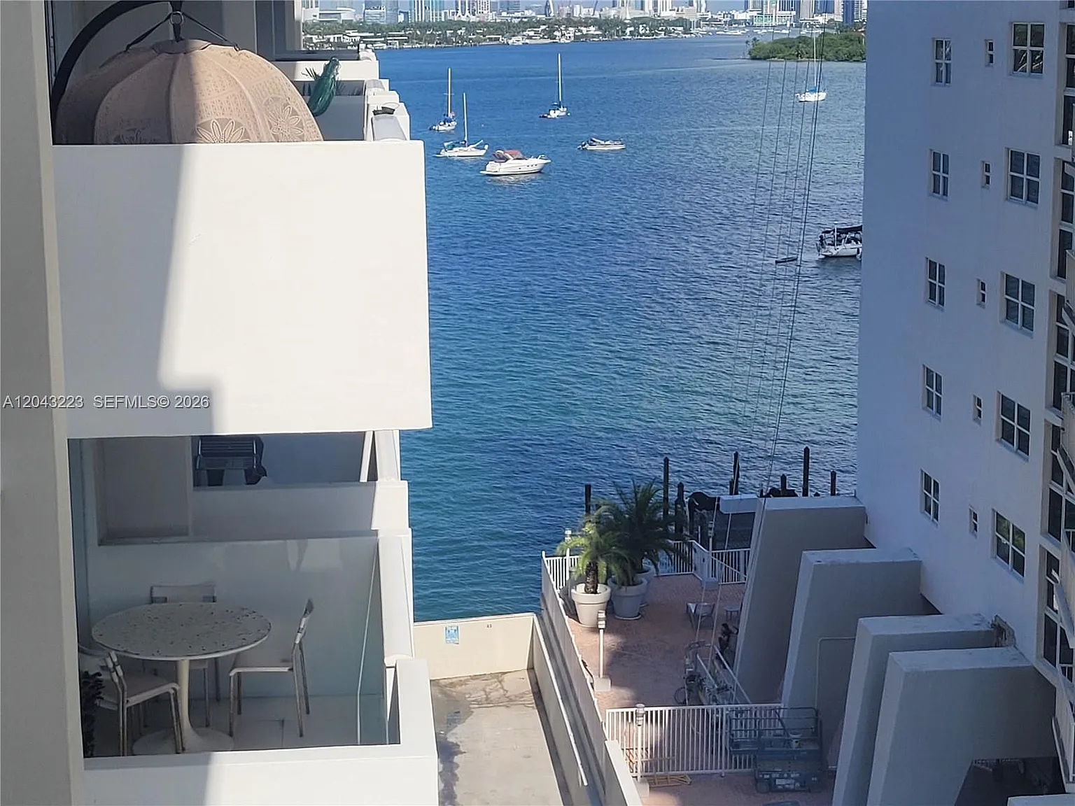 Mirador 1200 Condo — Photo 1
