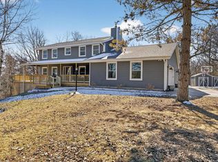 S43W33485 Edwards Dr, Dousman, WI 53118