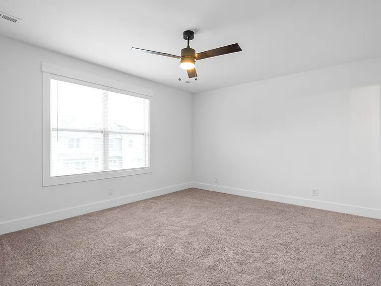 103 Front Ridge Cir — Photo 9