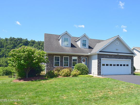 2nd image of 554 Clover Ave