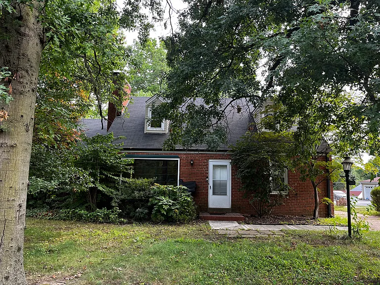 7622 Lammert Ln — Photo 7