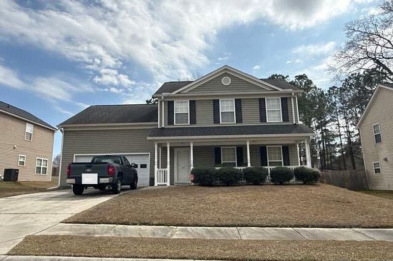 1st image of 181 Hester Woods Dr