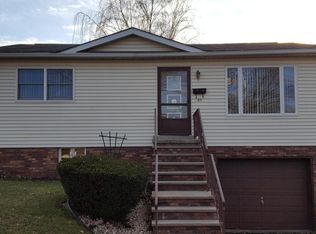 85 Frothingham St, Pittston, PA 18640