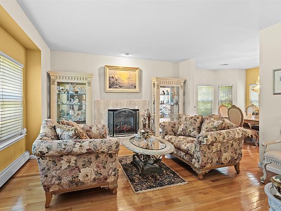 3rd image of 67 Oak Street