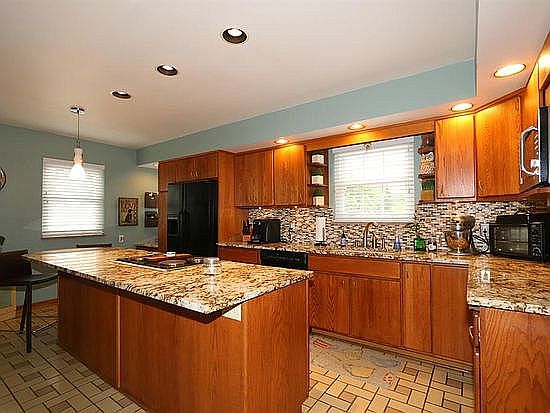5th image of 1970 Honeysuckle Ln