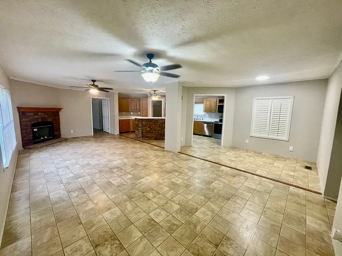 Discover this 4-bedroom, 2-bath home in Claremont, NC — Photo 4