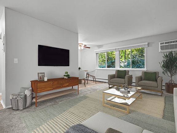 5th image of 212 Stevens Dr #6db7f1e6b