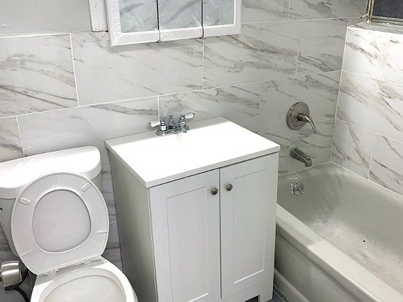3rd image of 602-603 Elizabeth Ave #1E