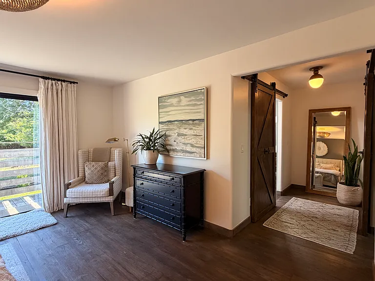 2826 Loraine Ln — Photo 26