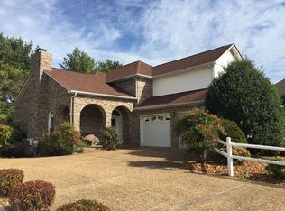 1090 Sugartree Pt, Cookeville, TN 38501