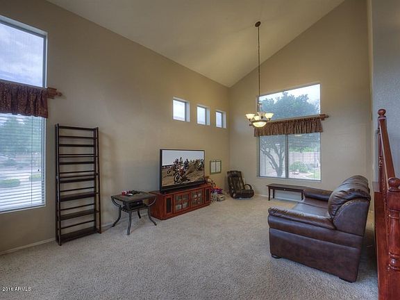 4th image of 7451 W Mohawk Ln