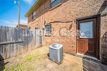 4th image of 5935 Shadydell Dr
