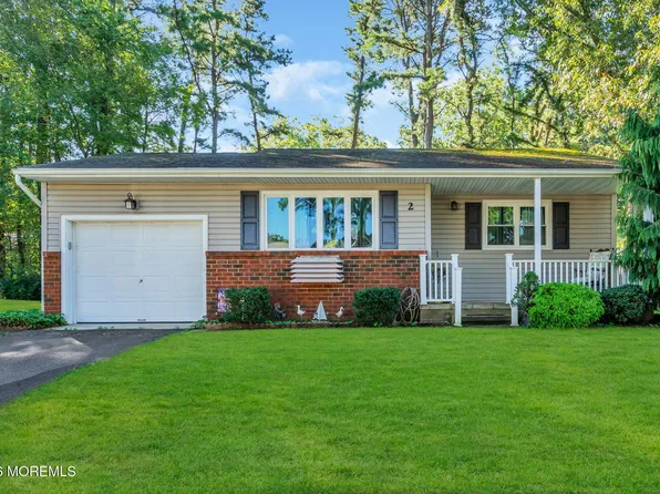 2 Pennsylvania Drive, Whiting, NJ 08759