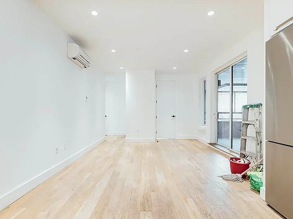 3rd image of 245 Johnson Ave #1E