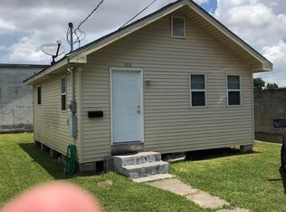 1205 Oak St, Westwego, LA 70094