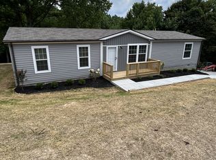 429 Marlin Ln, Westmoreland, TN 37186