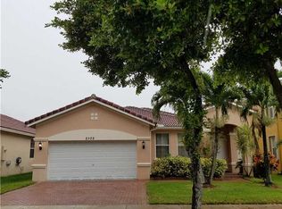 2302 SW 125th Ave, Hollywood, FL 33027