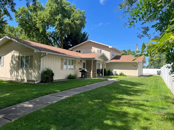 2318 8th St, Columbus, NE 68601