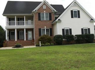 6054 Aaron Place Ln, Kernersville, NC 27284