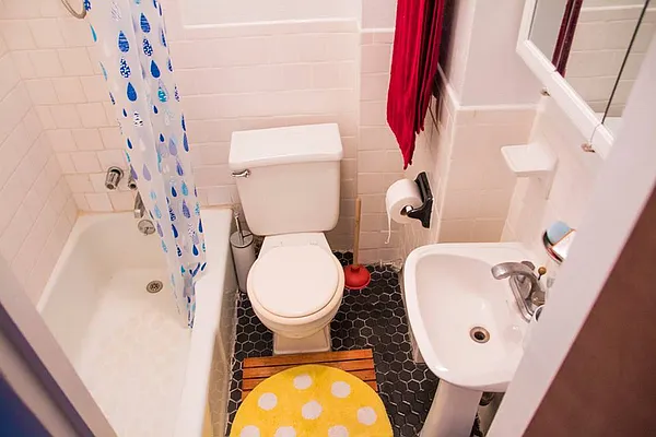 Rented by Compass | media 6