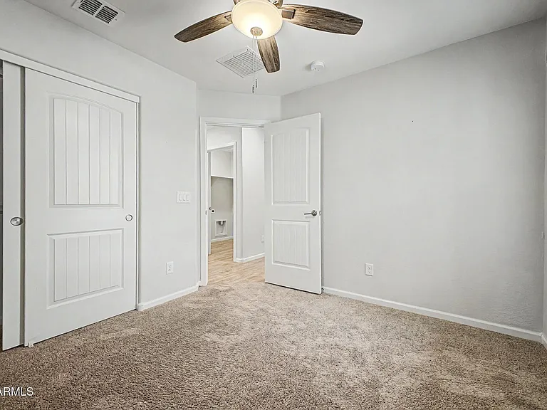 1779 E Elegante Dr — Photo 32