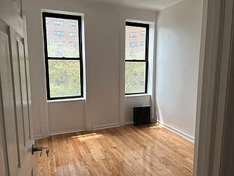 Rented by CITY SKYLINE REALTY INC