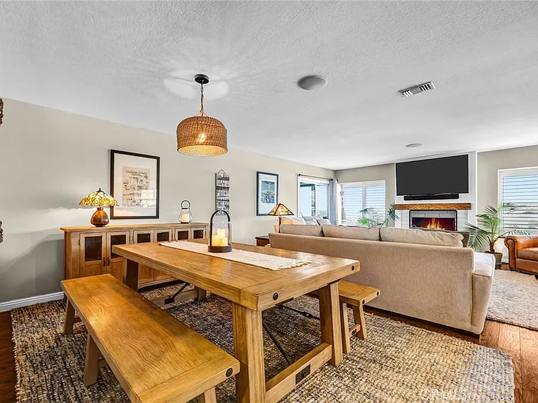 134 Avenida Presidio — Photo 5