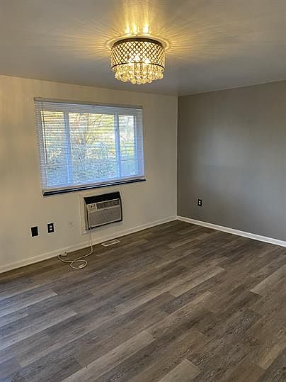 1st image of 202 Kenbrook Dr #6