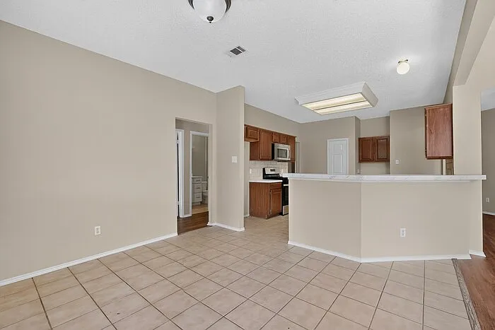 17905 Worley Dr — Photo 12