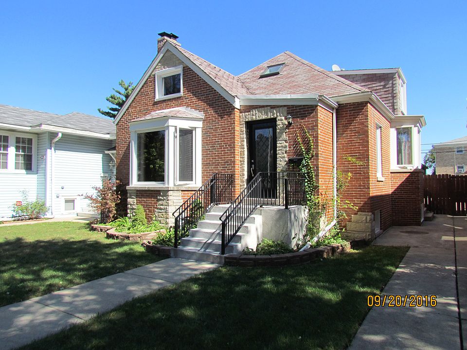 1st image of 2815 N 73rd Ave