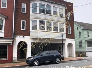 29 S Main St FLOOR 2, Red Lion, PA 17356