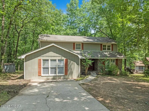 1114 King Arthur Dr, Macon, GA 31220