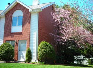 585 Park Rd UNIT 2-12, Waterbury, CT 06708