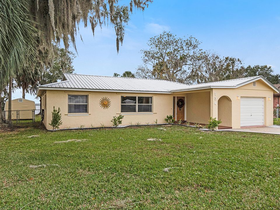 1st image of 136 Cypress Dr