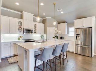 18529 Melogold Dr, Edmond, OK 73012