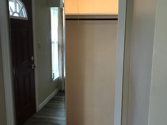 4th image of 1522 S Lincoln St