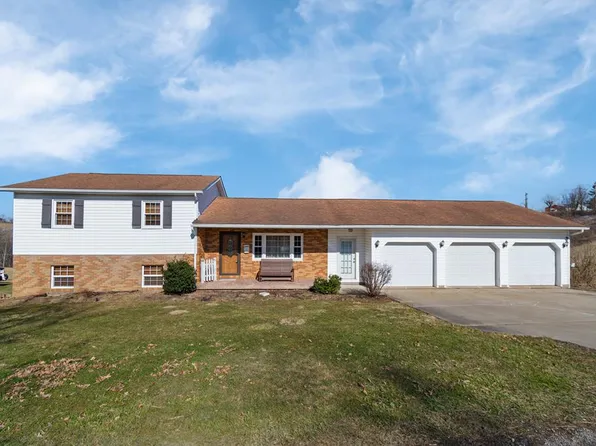 9176 Fork Ridge Rd., Glen Easton, WV 26039